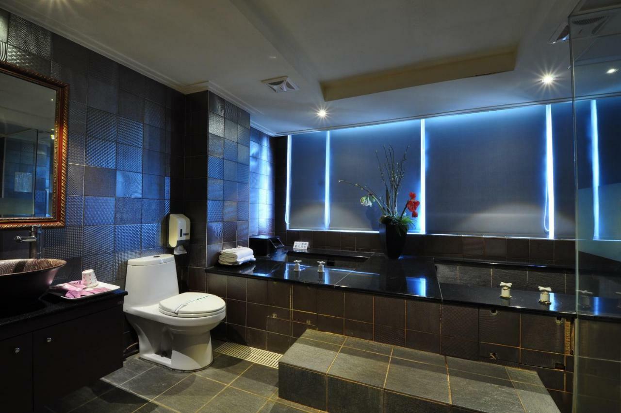 Jin Spa Resort Hotel Цзиньшань Экстерьер фото